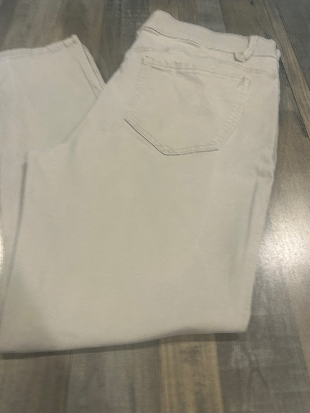 Democracy Women's Skinny Jeans in Light Cream